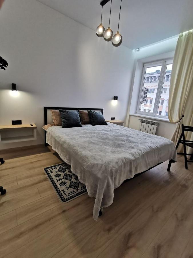 Soborna Apartment Riwne Exterior foto