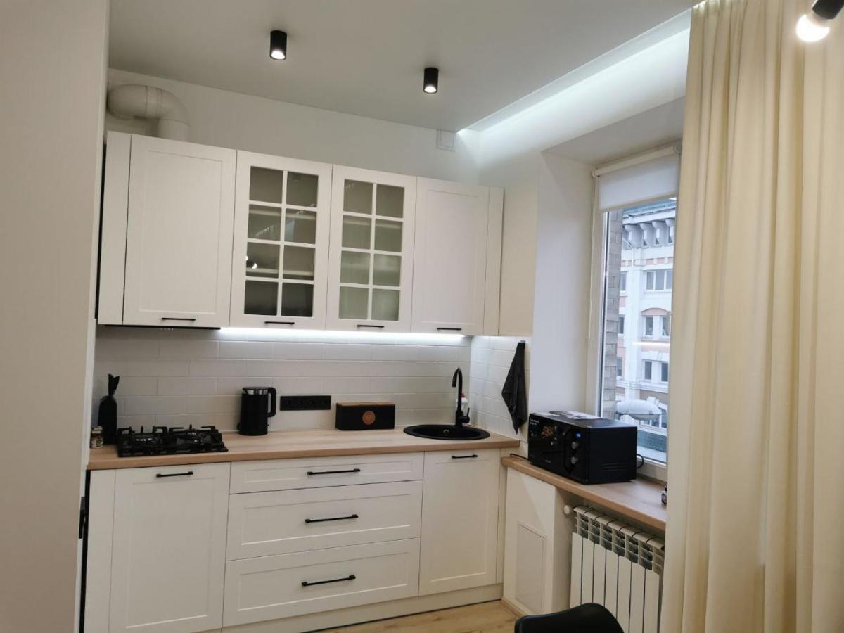 Soborna Apartment Riwne Exterior foto